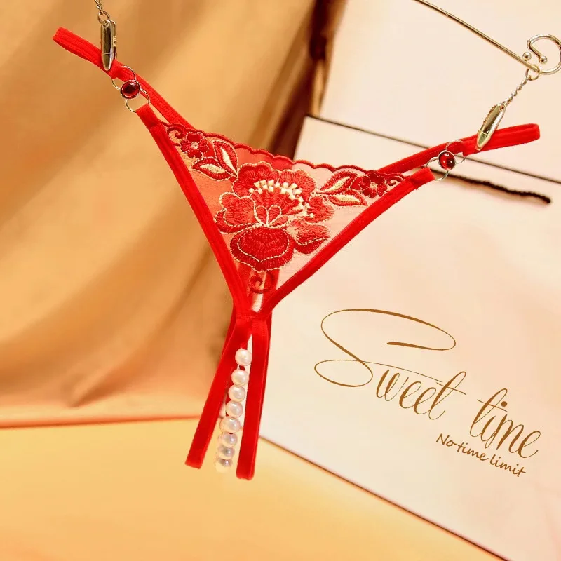 Fleur d’Anneaux – String brodé à perles et anneaux - Image 5