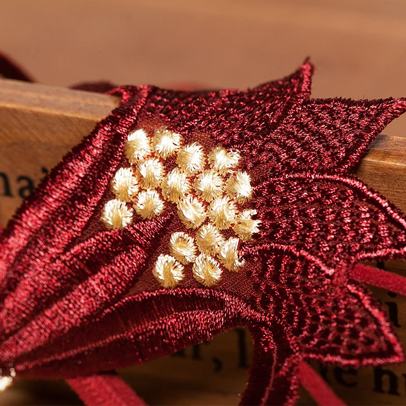 Lys Précieux – String brodé lys et perles - Image 6