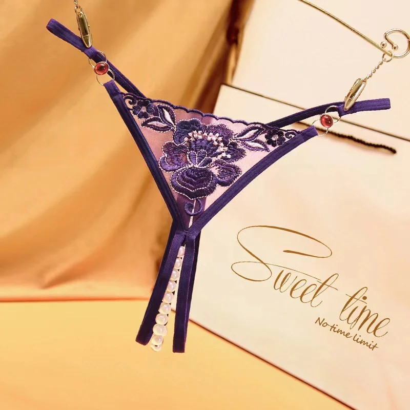 Fleur d’Anneaux – String brodé à perles et anneaux - Image 2